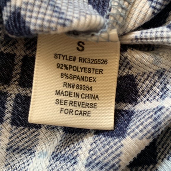 Plaid Ruched Front Short Sleeve Crop Top - Picture 6 of 7